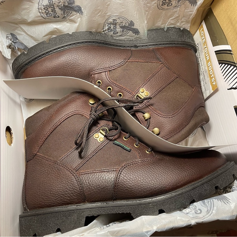 NEW MENS Size 12 Georgia Boots in Box